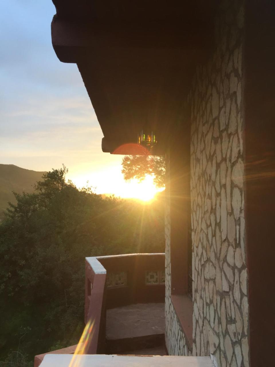 Hotel Chez Yahia, Au Coeur De L'Ourika Exterior foto